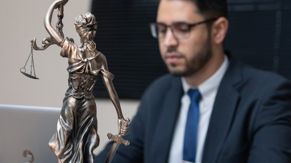 Oil & Gas Lawyer